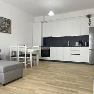  Appartamento Atrium Residency